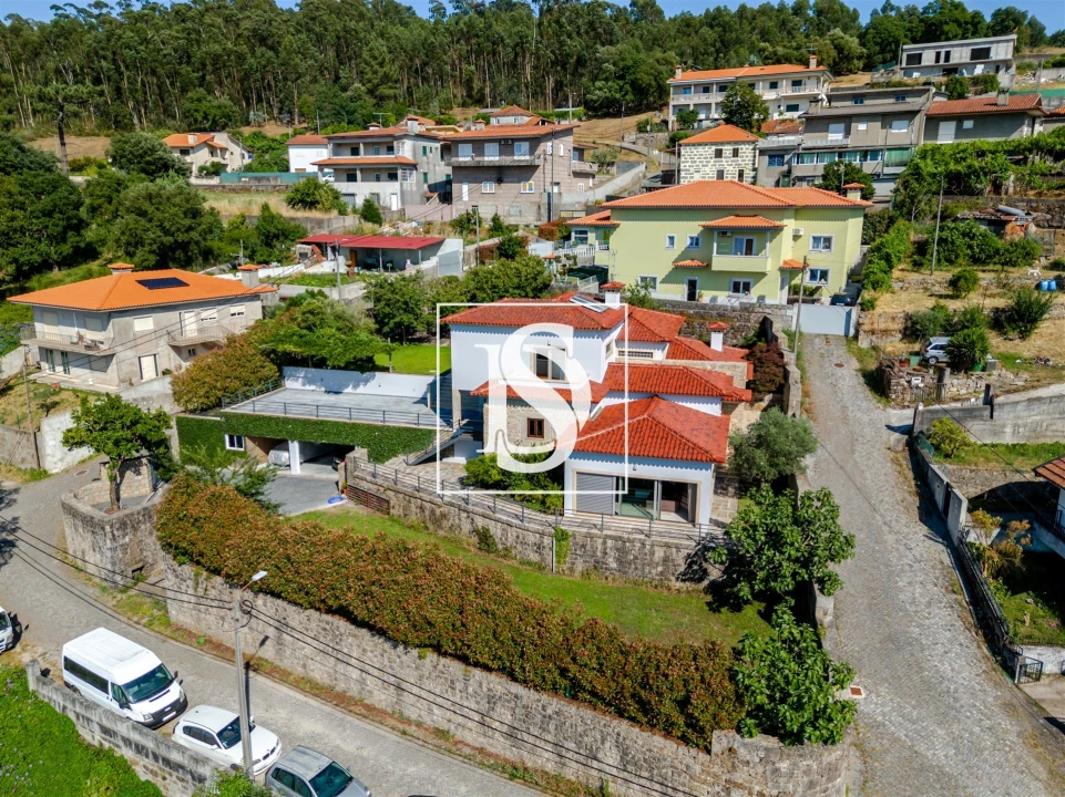 Moradia T4 para Venda em Santo Tirso, Couto (Santa Cristina e São Miguel) e Burgães Foto 84