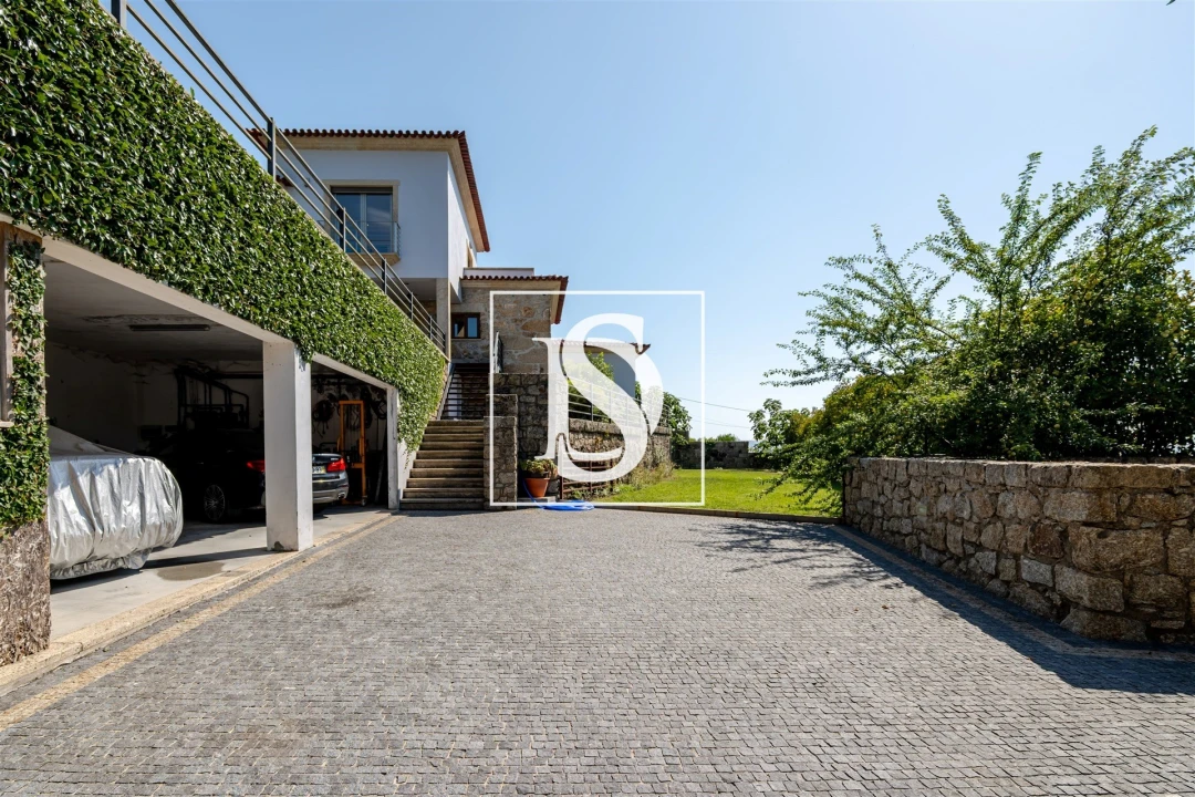 Moradia T4 para Venda em Santo Tirso, Couto (Santa Cristina e São Miguel) e Burgães Foto 72