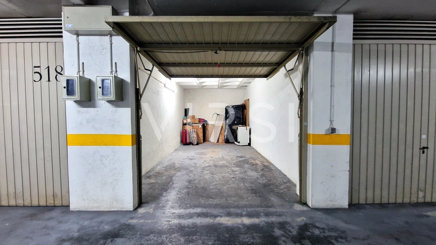 Garagem para Arrendamento em Sé Nova, Santa Cruz, Almedina e São Bartolomeu Foto 4