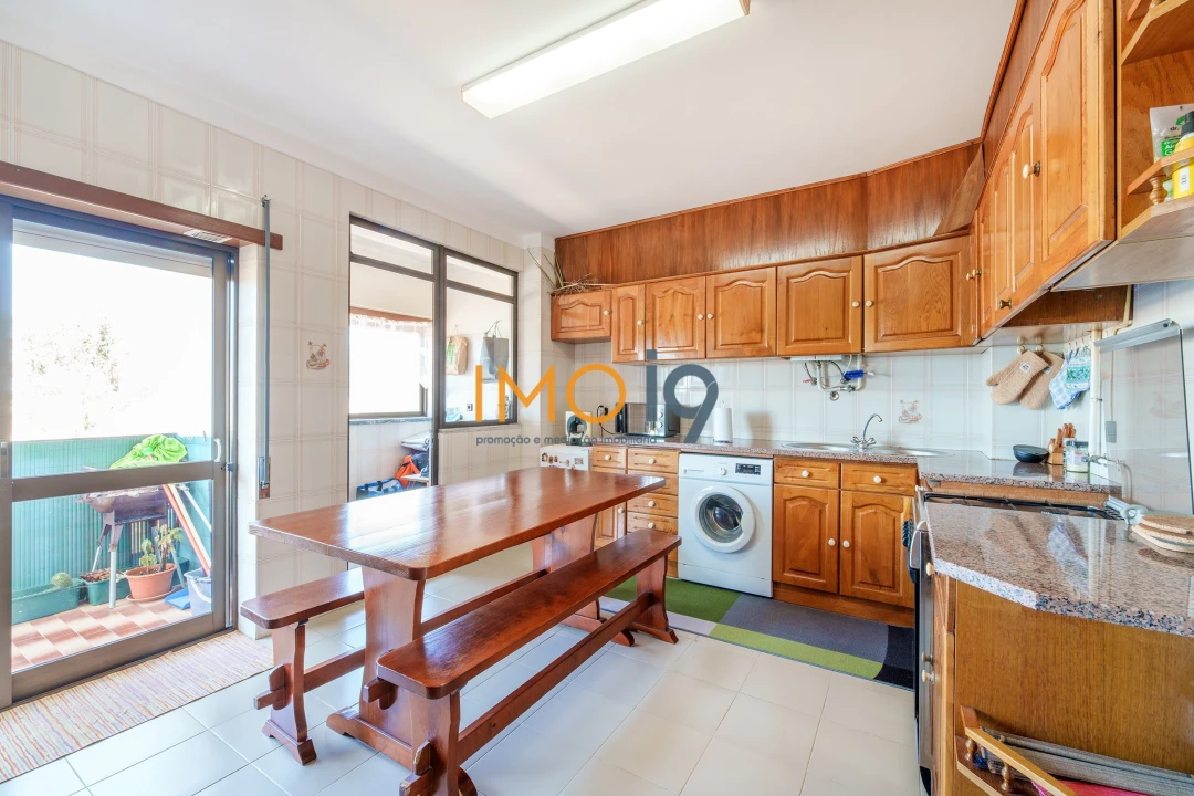 Apartamento T3 para Venda em Fatima Foto 8