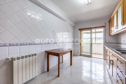 Apartamento T3 para Venda em Leiria, Pousos, Barreira e Cortes
