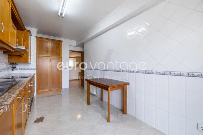 Apartamento T3 para Venda em Leiria, Pousos, Barreira e Cortes