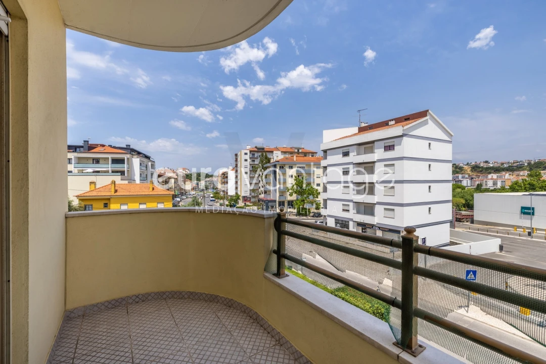 Apartamento T3 para Venda em Leiria, Pousos, Barreira e Cortes Foto 19
