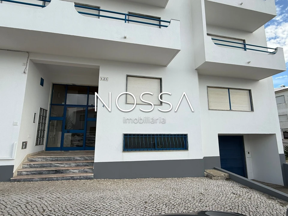 Apartamento T1 para Venda em A dos Cunhados e Maceira Foto 2