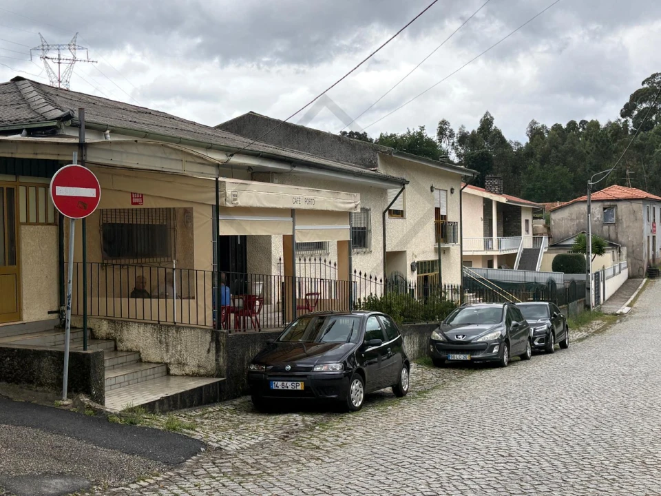 Moradia T2 para Venda em Sandim, Olival, Lever e Crestuma Foto 3