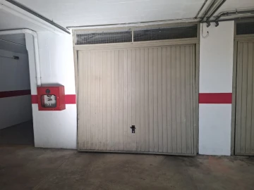 Garagem para Arrendamento em Algueirão-Mem Martins