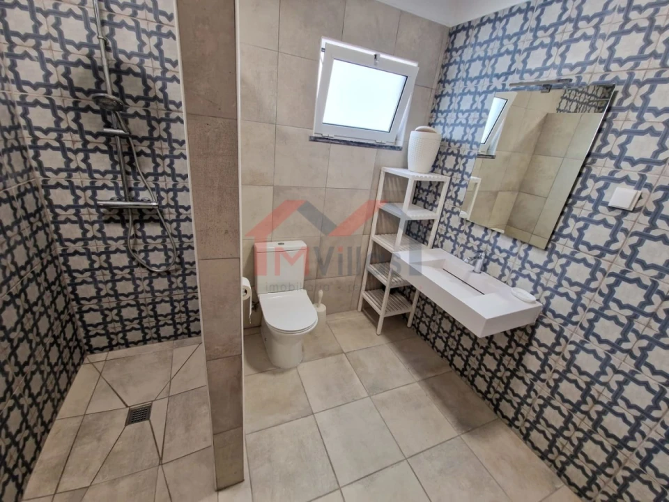 Moradia T14 para Venda em Loule (São Clemente) Foto 29