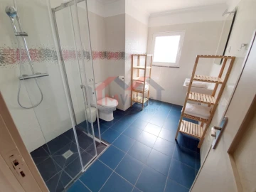 Moradia T14 para Venda em Loule (São Clemente)