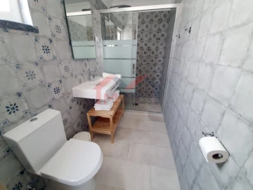 Moradia T14 para Venda em Loule (São Clemente)