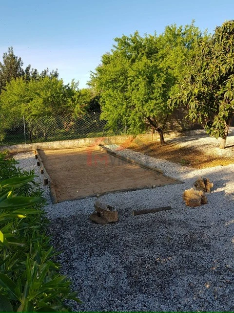 Moradia T14 para Venda em Loule (São Clemente)