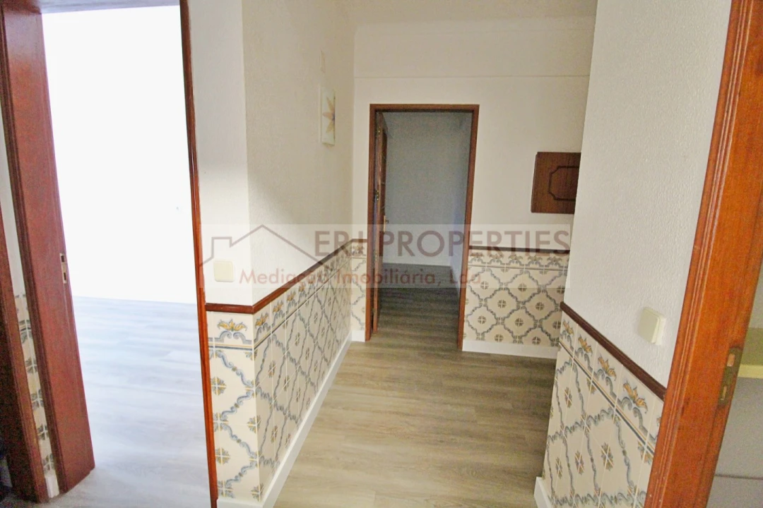 Apartamento T2 para Venda em Altura Foto 8