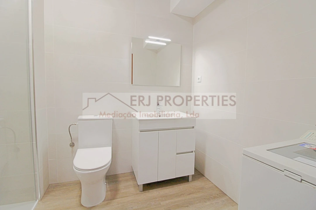 Apartamento T2 para Venda em Altura Foto 16