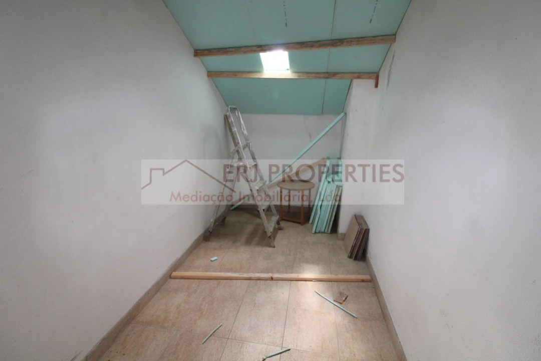 Apartamento T2 para Venda em Altura Foto 19