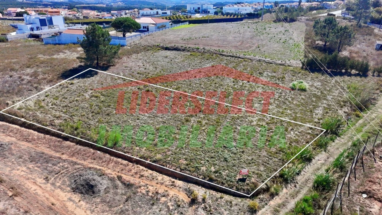 Terreno para Venda em A dos Cunhados e Maceira Foto 2