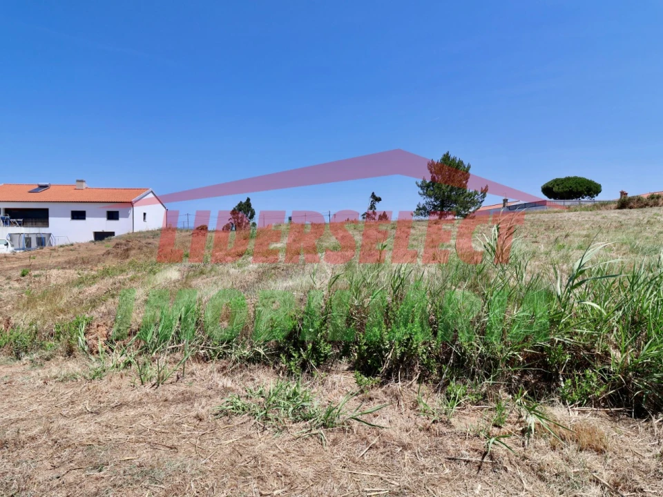 Terreno para Venda em A dos Cunhados e Maceira Foto 3