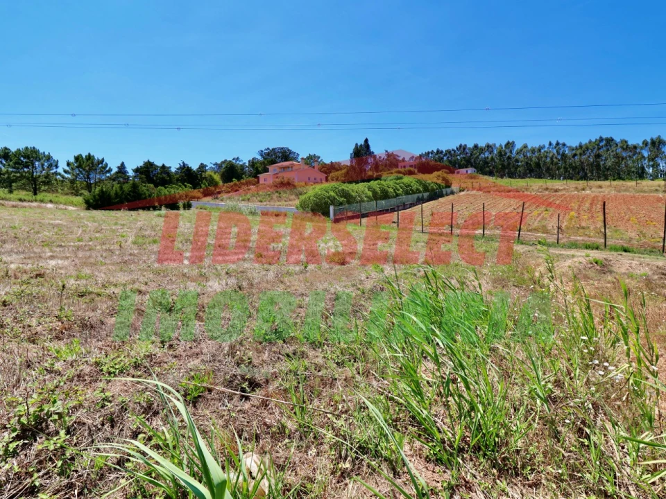 Terreno para Venda em A dos Cunhados e Maceira Foto 4