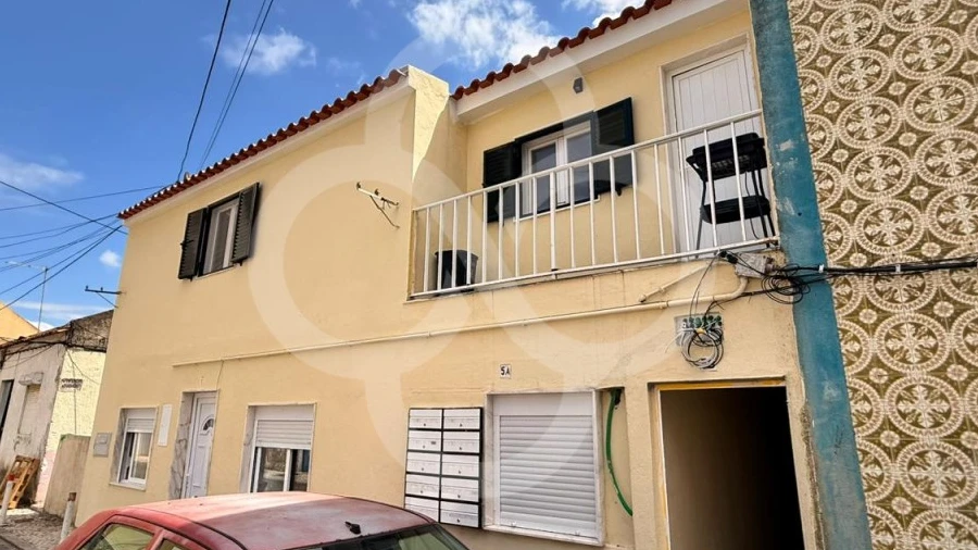 Prédio para Venda em Sacavém e Prior Velho