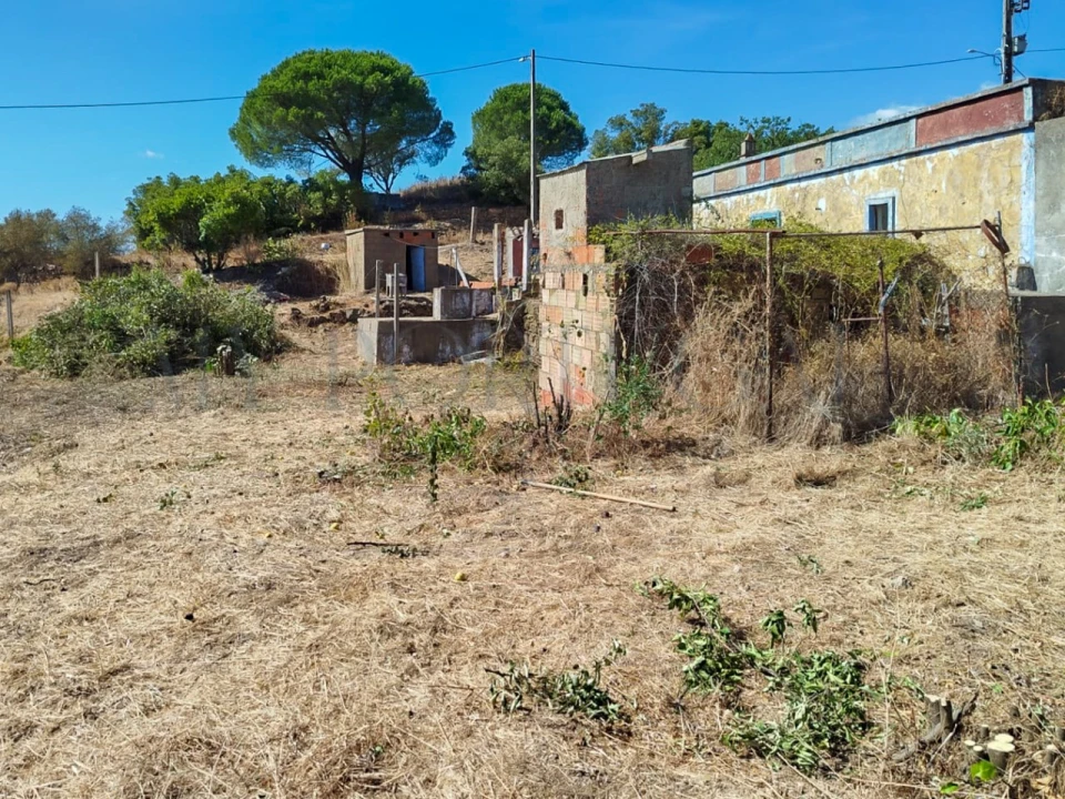 Moradia T2 para Venda em Santa Catarina da Fonte do Bispo Foto 41