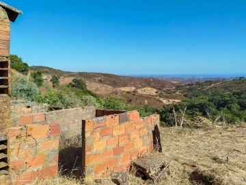 Moradia T2 para Venda em Santa Catarina da Fonte do Bispo