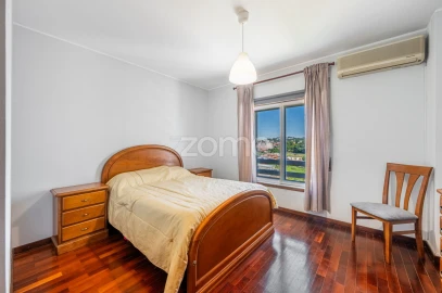 Apartamento T3 para Venda em Aguas Santas