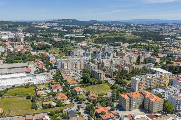 Apartamento T3 para Venda em Aguas Santas Foto 39
