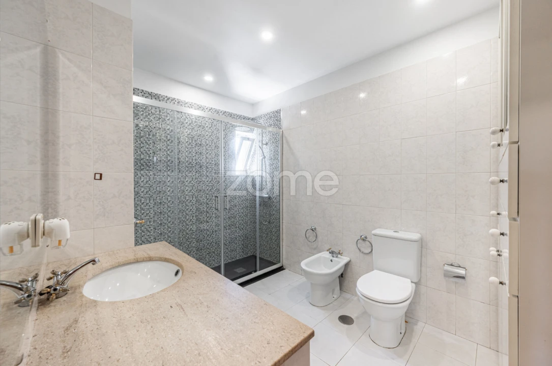 Apartamento T3 para Venda em Aguas Santas Foto 26
