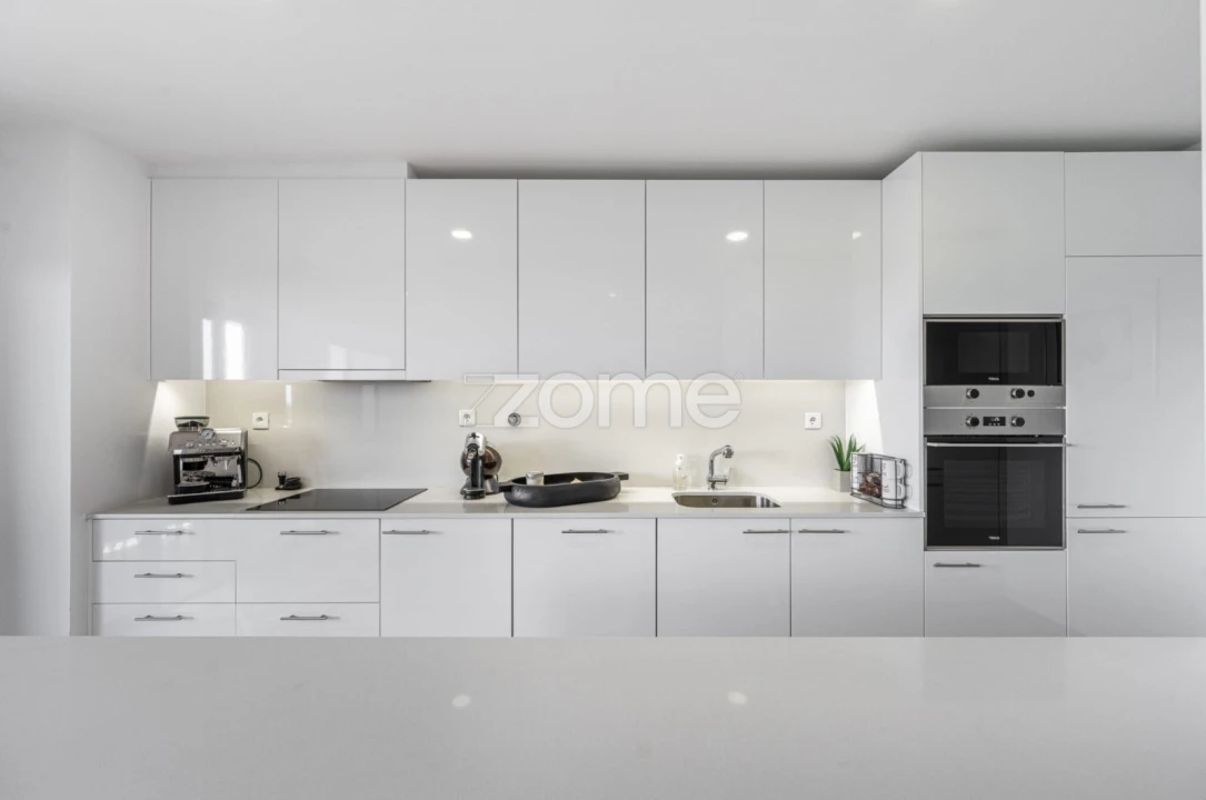 Apartamento T4 para Venda em Moreira Foto 10