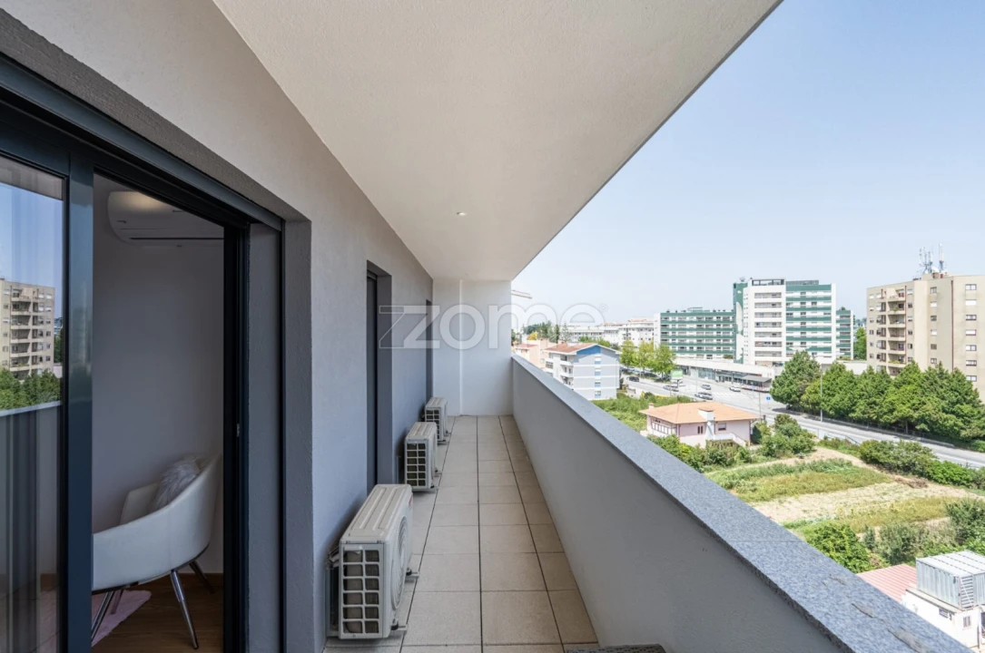 Apartamento T4 para Venda em Moreira Foto 35