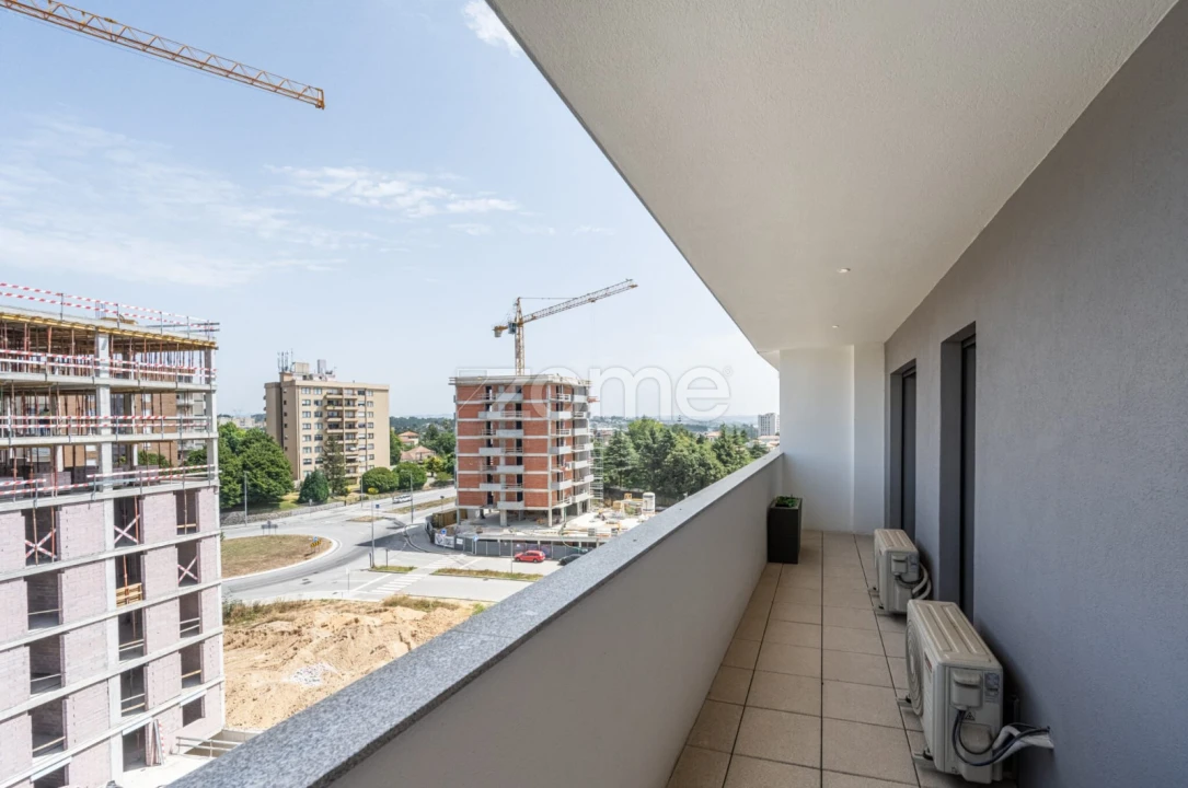 Apartamento T4 para Venda em Moreira Foto 34