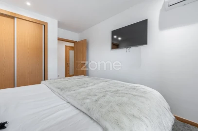 Apartamento T4 para Venda em Moreira