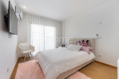 Apartamento T4 para Venda em Moreira