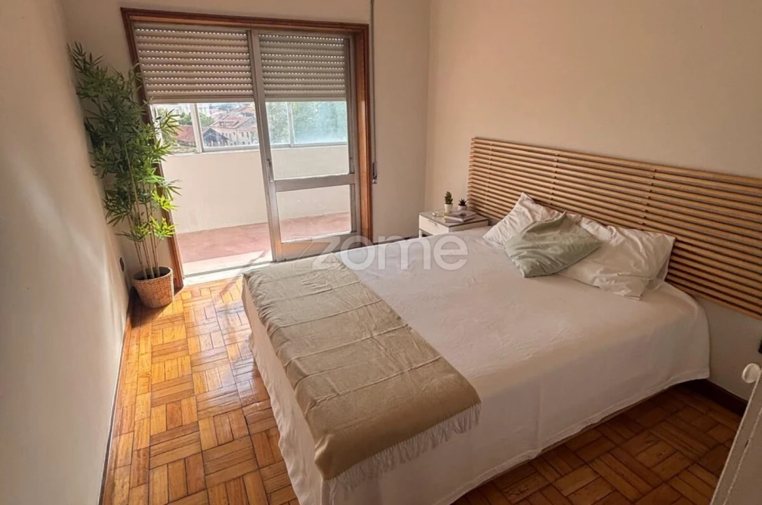 Apartamento T2 para Venda em Cedofeita, Santo Ildefonso, Sé, Miragaia, São Nicolau e Vitória Foto 8