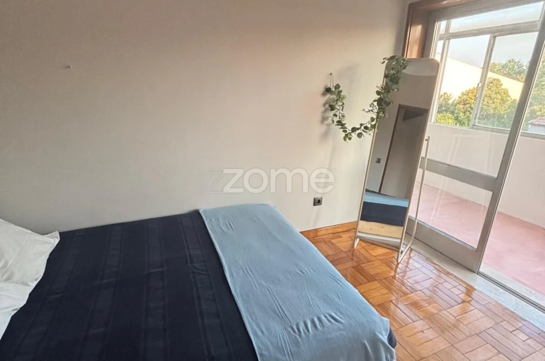 Apartamento T2 para Venda em Cedofeita, Santo Ildefonso, Sé, Miragaia, São Nicolau e Vitória Foto 21