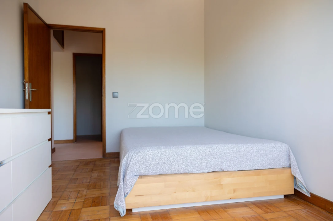 Apartamento T2 para Venda em Cedofeita, Santo Ildefonso, Sé, Miragaia, São Nicolau e Vitória Foto 15