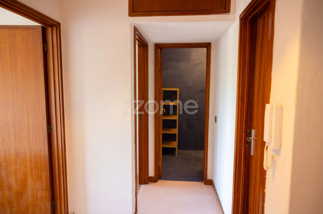 Apartamento T2 para Venda em Cedofeita, Santo Ildefonso, Sé, Miragaia, São Nicolau e Vitória Foto 7