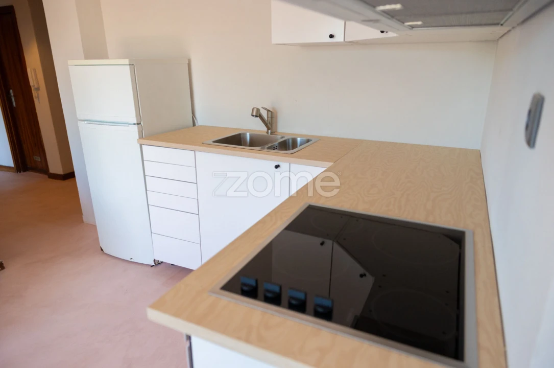 Apartamento T2 para Venda em Cedofeita, Santo Ildefonso, Sé, Miragaia, São Nicolau e Vitória Foto 21