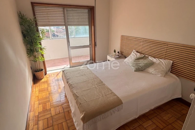 Apartamento T2 para Venda em Cedofeita, Santo Ildefonso, Sé, Miragaia, São Nicolau e Vitória Foto 8