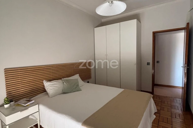 Apartamento T2 para Venda em Cedofeita, Santo Ildefonso, Sé, Miragaia, São Nicolau e Vitória Foto 13