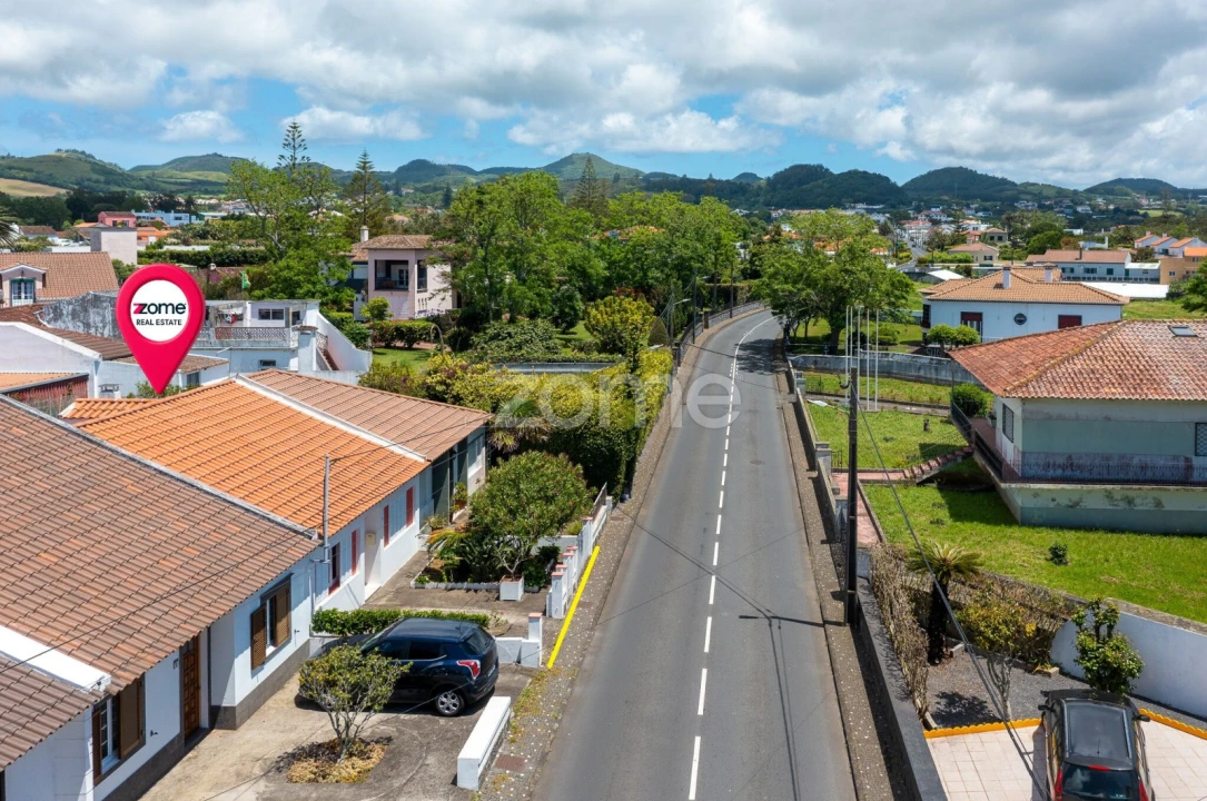 Moradia T3 para Venda em Rosto do Cão (São Roque) Foto 33