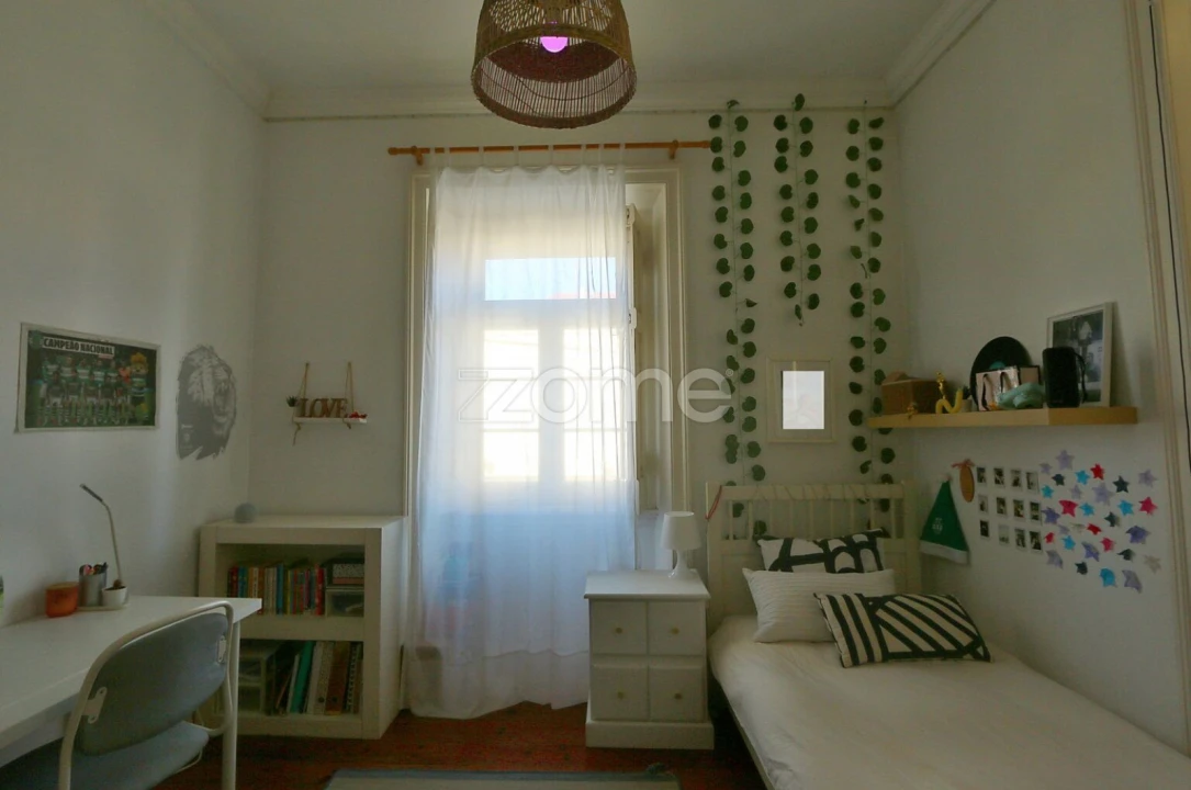 Moradia T5 para Venda em Carcavelos e Parede Foto 22