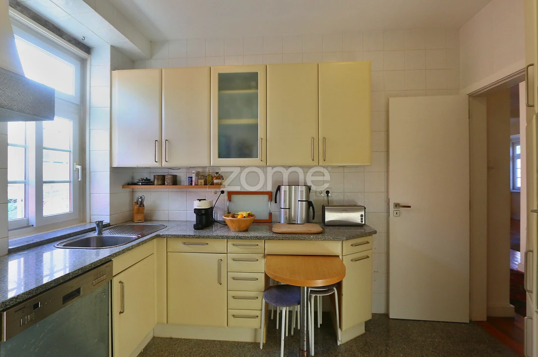 Moradia T5 para Venda em Carcavelos e Parede Foto 11