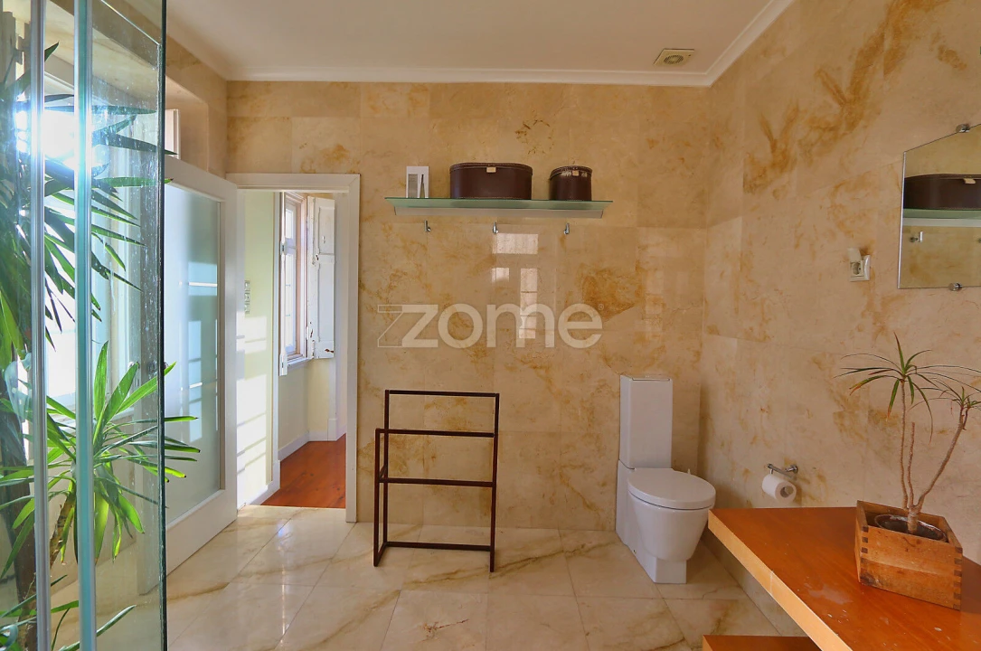 Moradia T5 para Venda em Carcavelos e Parede Foto 31