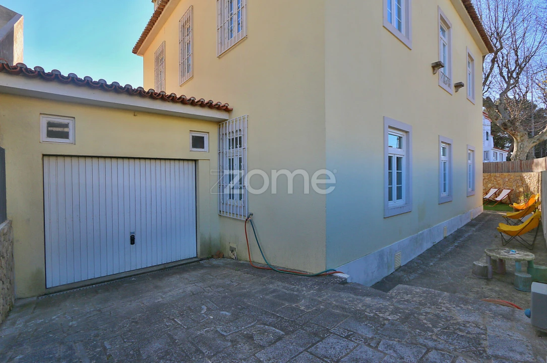 Moradia T5 para Venda em Carcavelos e Parede Foto 36