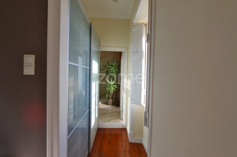 Moradia T5 para Venda em Carcavelos e Parede Foto 28