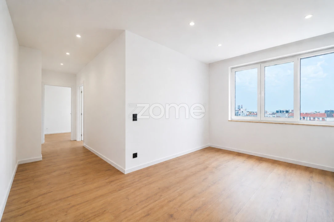 Apartamento T2 para Venda em Alto do Seixalinho, Santo André e Verderena Foto 7