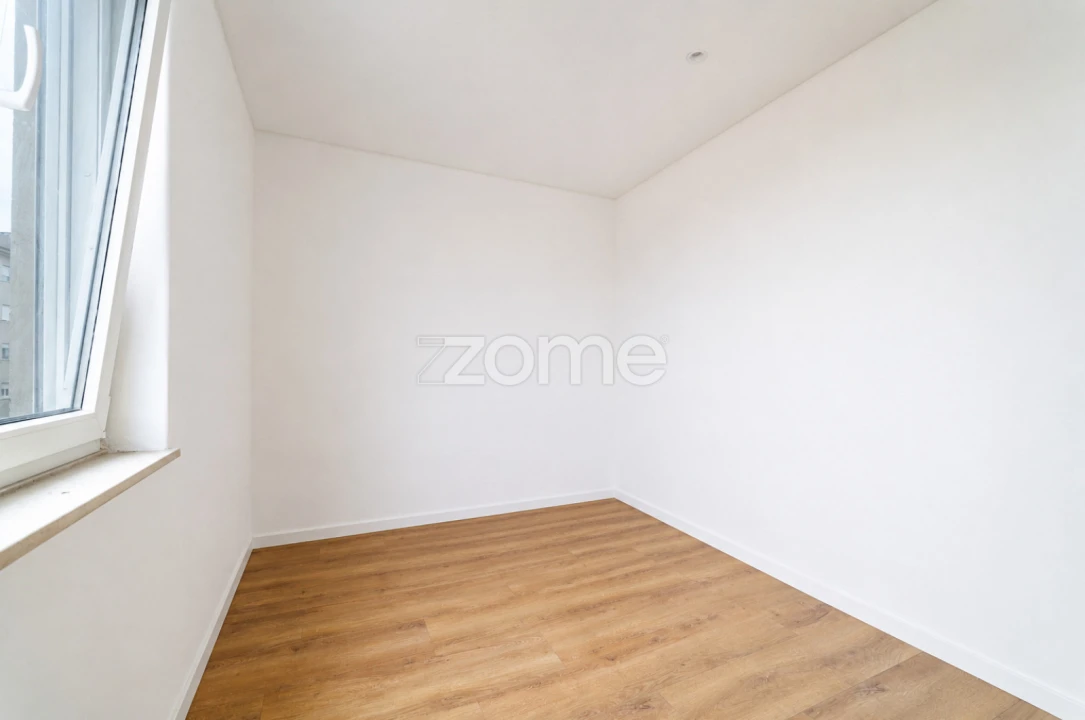 Apartamento T2 para Venda em Alto do Seixalinho, Santo André e Verderena Foto 16