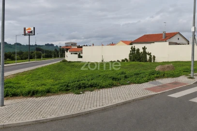 Terreno para Venda em São Domingos de Rana