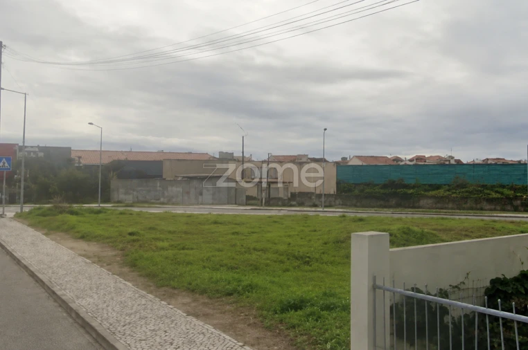 Terreno para Venda em São Domingos de Rana Foto 3