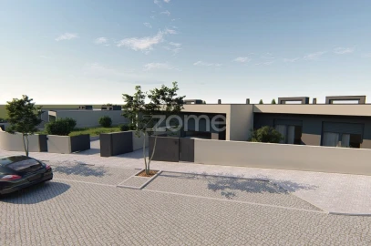 Moradia T3 para Venda em Mazarefes e Vila Fria