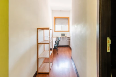 Negócio para Venda em Braga (São José de São Lázaro e São João do Souto)